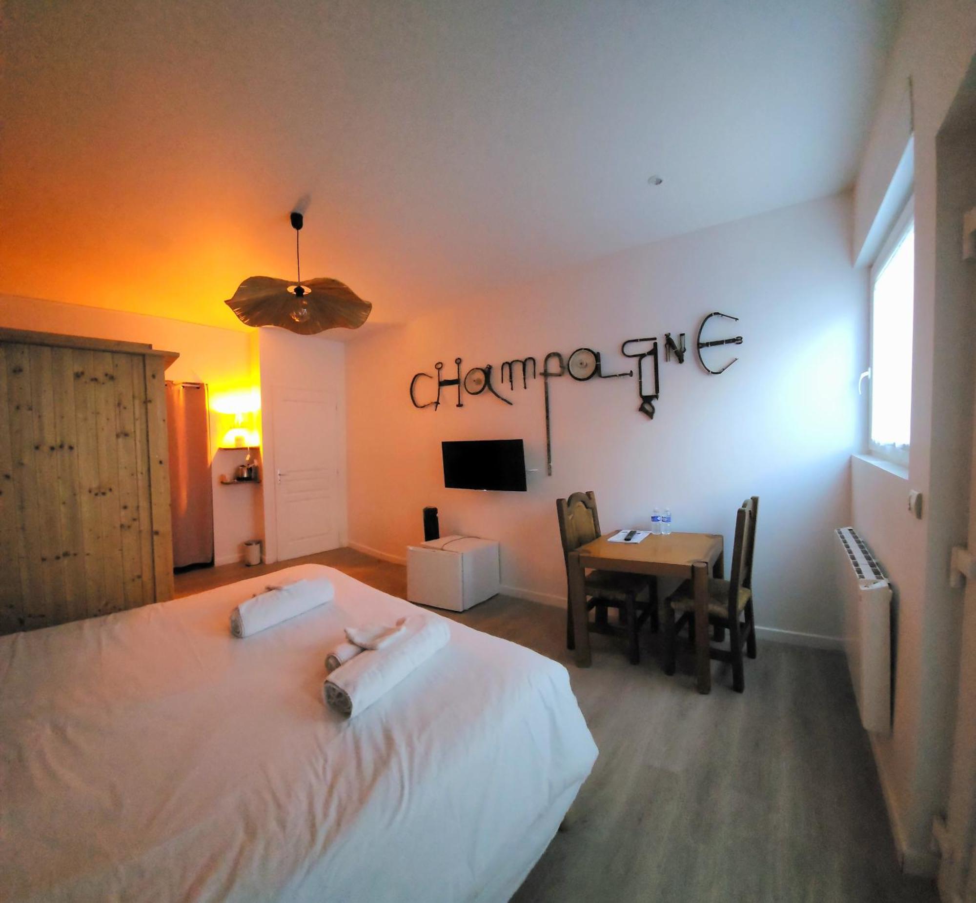 Chambres Privees Hyper-Centre Epernay Lit 160X200Cm Buitenkant foto
