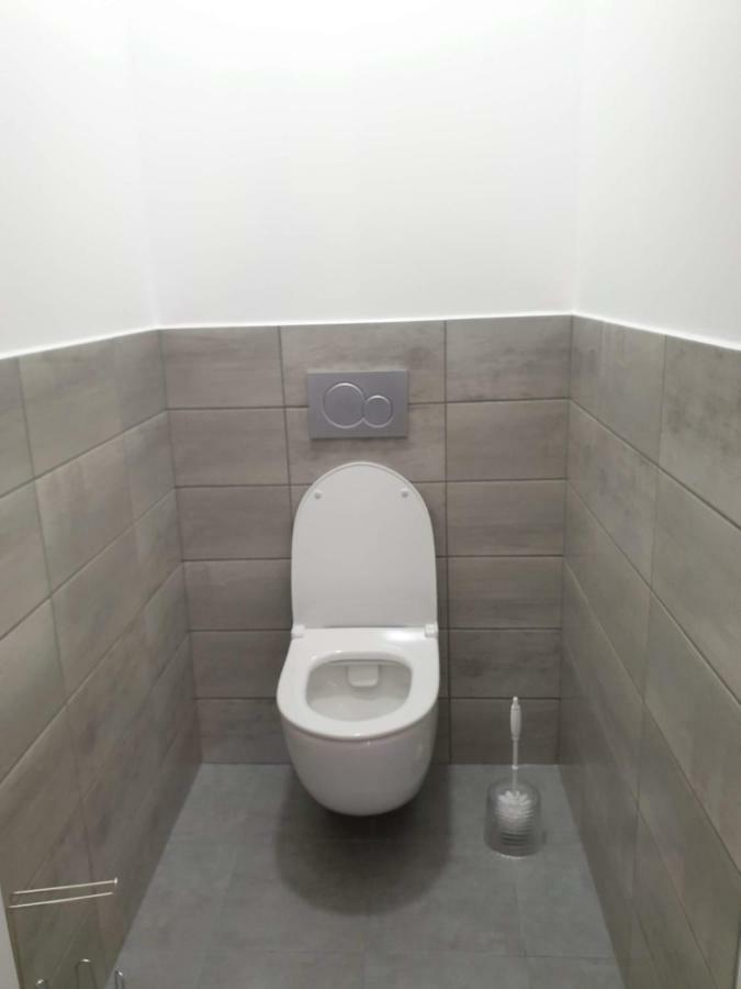 Chambres Privees Hyper-Centre Epernay Lit 160X200Cm Buitenkant foto
